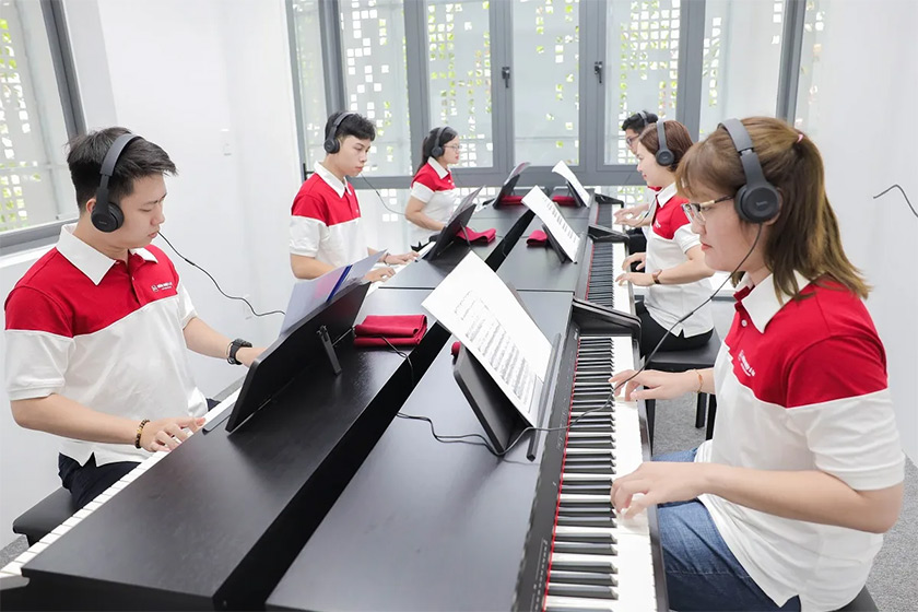 không gian lớp piano